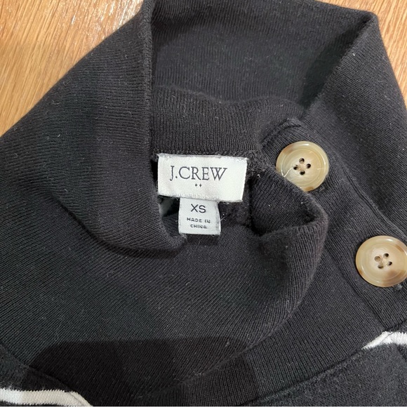 J. CREW Striped Wide Button Collar Pullover Sweatshirt (XS) - Picture 7 of 9